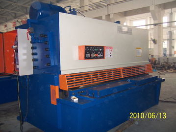 CNC het Blad die van het Systeemmetaal Hydraulische Scherende Machine snijden 7,5 KW