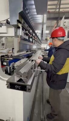 300 ton 3200 mm press brake bending machine