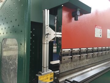 E21 besturingssysteem Hydraulische persremmachine met geavanceerd besturingssysteem