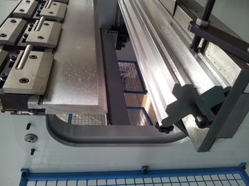 ESTUN E200 Bestuurde Multi-as Hydraulische Kantpers voor Zware Toepassingen